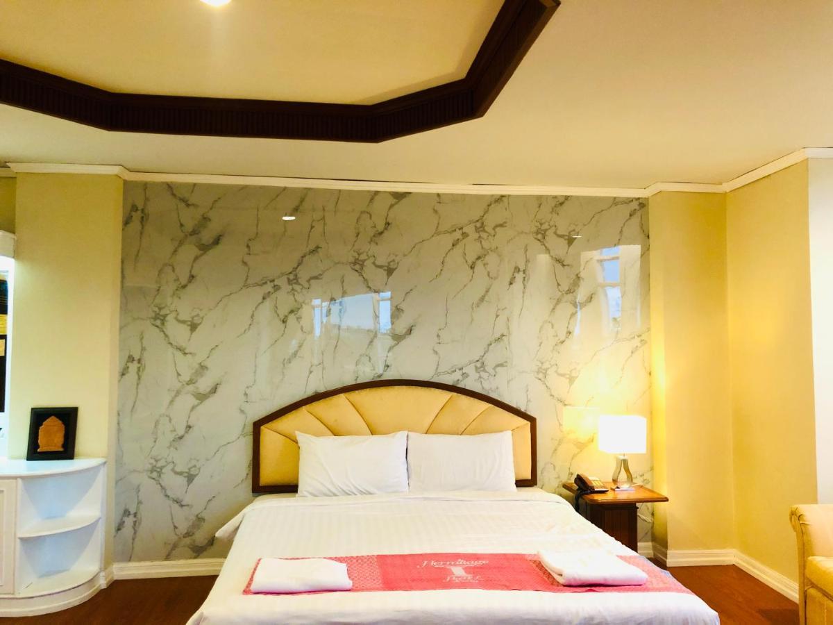 Hermitage Hotel Korat-Sha Nakhonratchasima Екстериор снимка