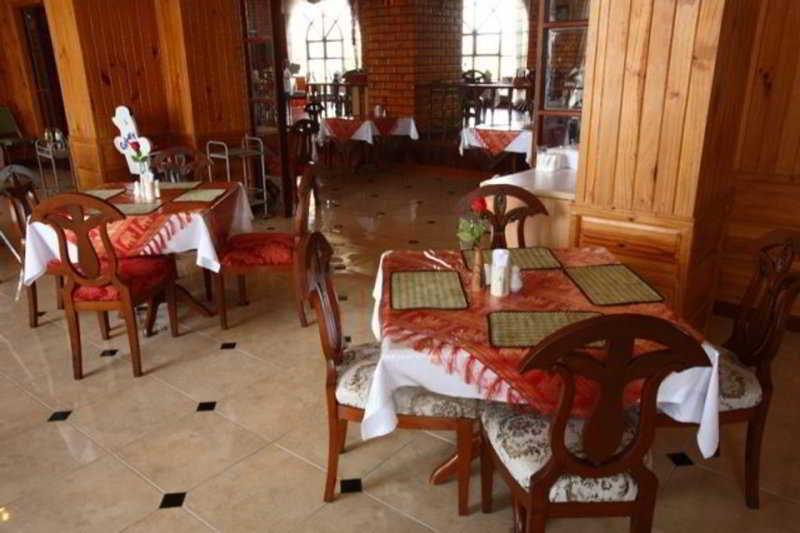 Hermitage Hotel Korat-Sha Nakhonratchasima Екстериор снимка