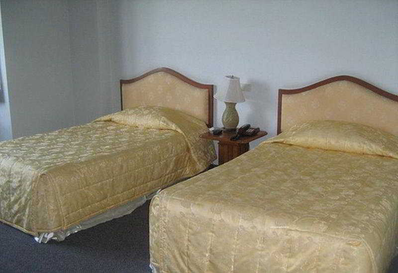 Hermitage Hotel Korat-Sha Nakhonratchasima Екстериор снимка
