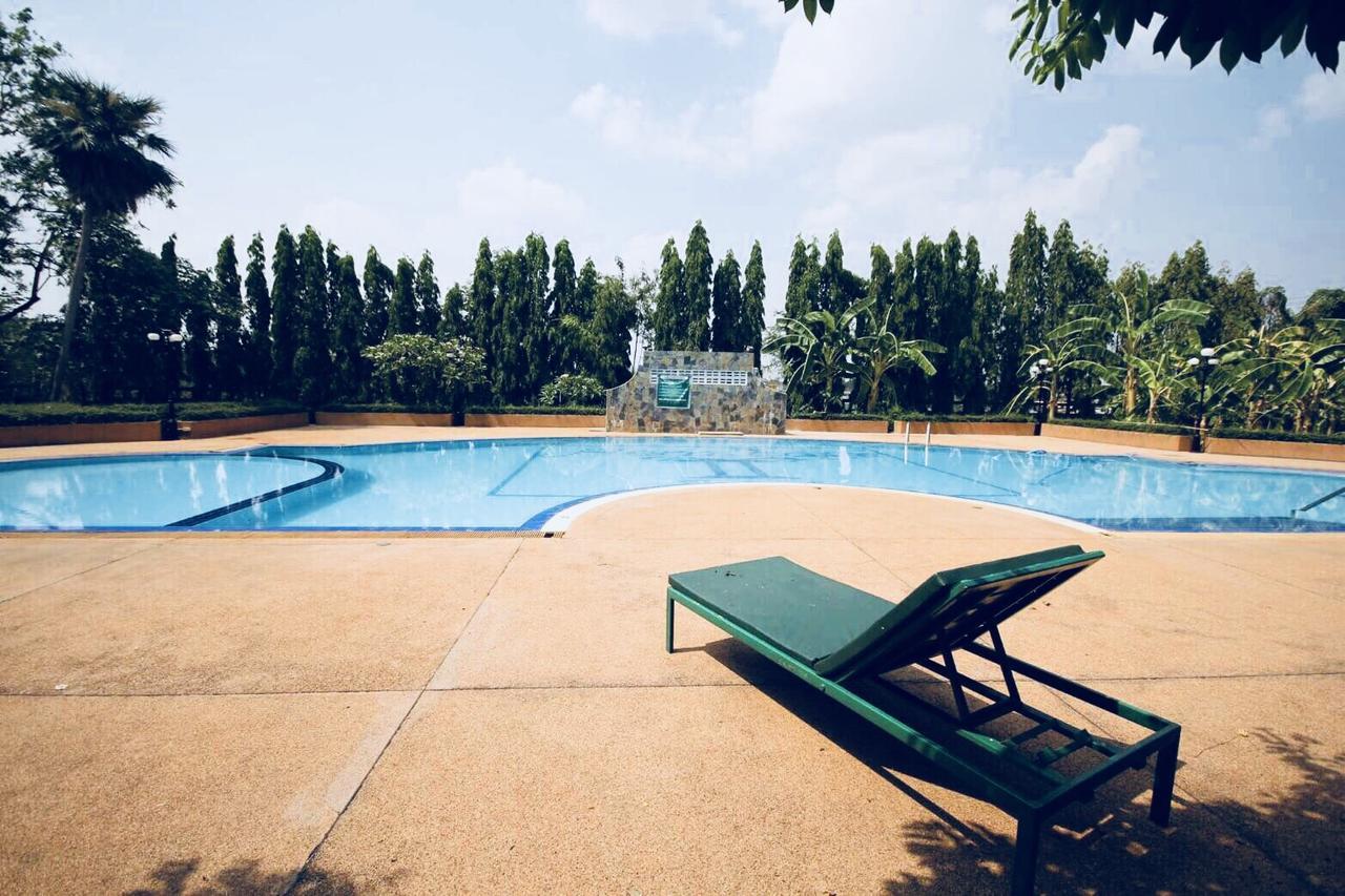 Hermitage Hotel Korat-Sha Nakhonratchasima Екстериор снимка