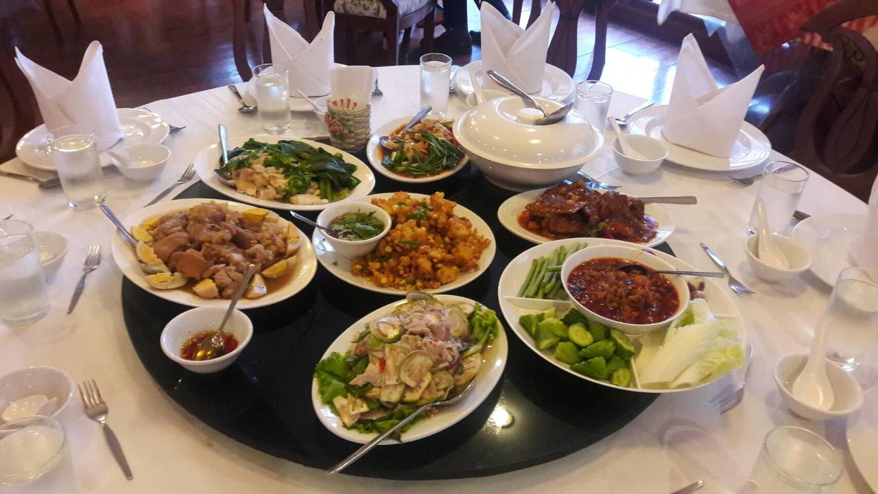 Hermitage Hotel Korat-Sha Nakhonratchasima Екстериор снимка