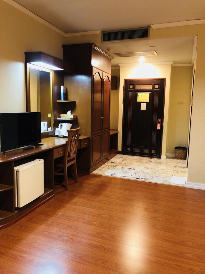 Hermitage Hotel Korat-Sha Nakhonratchasima Екстериор снимка